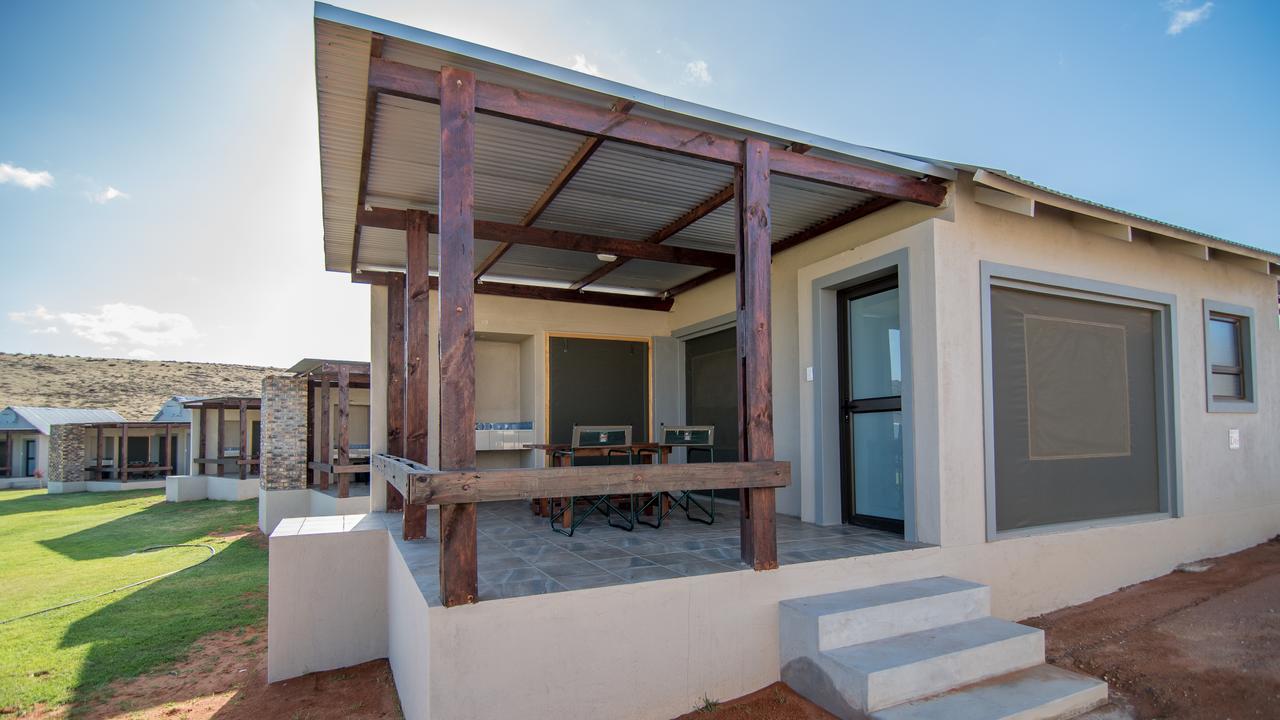 Letsatsi Lodge Vanrhynsdorp 外观 照片
