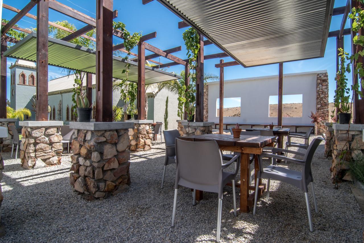 Letsatsi Lodge Vanrhynsdorp 外观 照片